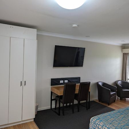Australian Homestead Motor Lodge Wagga Wagga Esterno foto