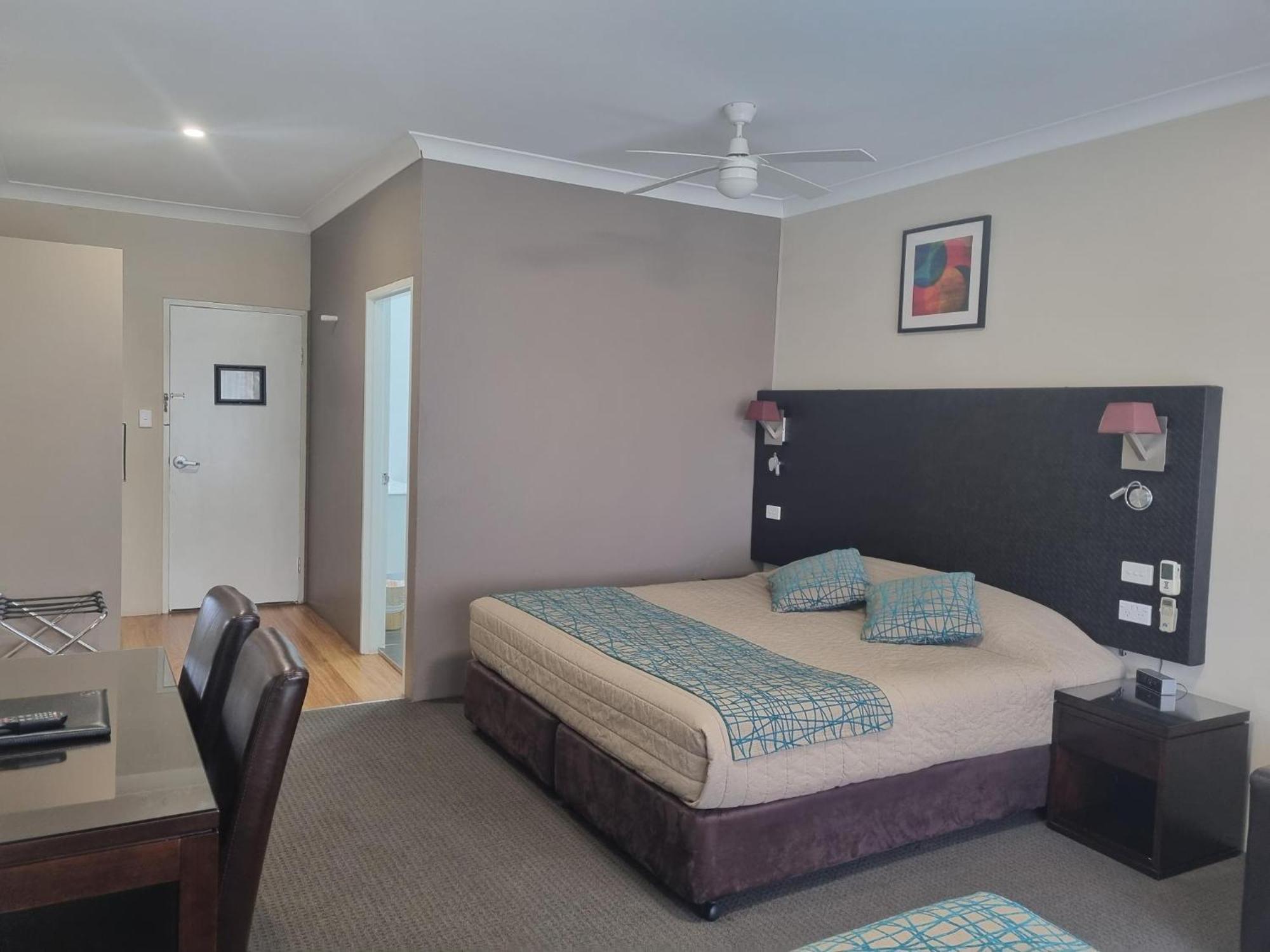 Australian Homestead Motor Lodge Wagga Wagga Esterno foto