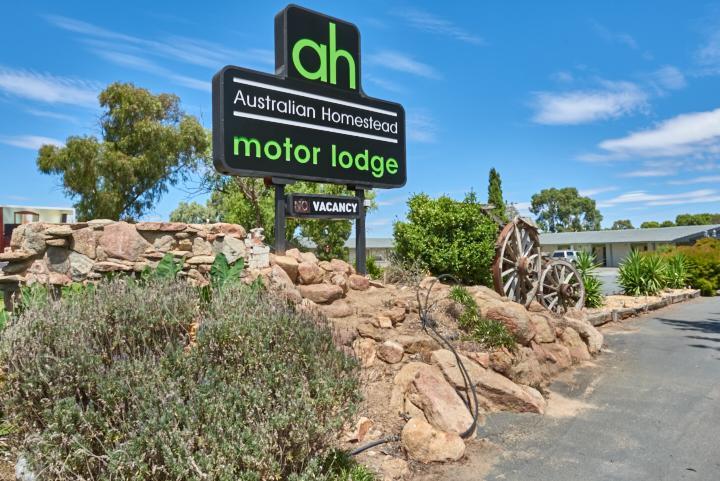 Australian Homestead Motor Lodge Wagga Wagga Esterno foto